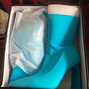 Azalea want blue sock heel